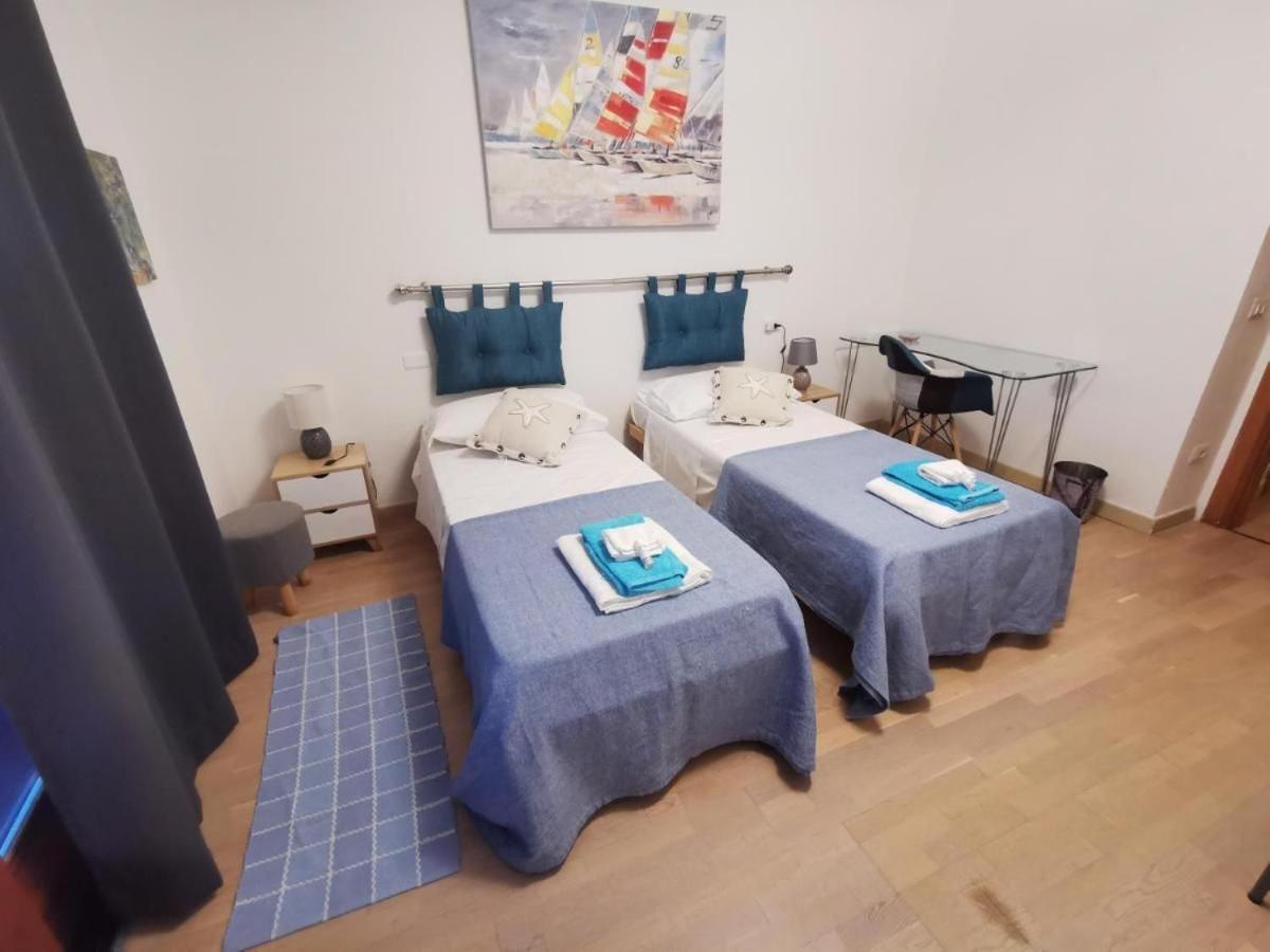 Comodo Appartamento Casa Razzoli Palau Exteriör bild