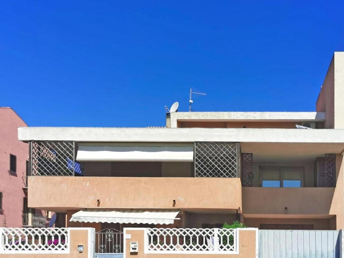 Comodo Appartamento Casa Razzoli Palau Exteriör bild