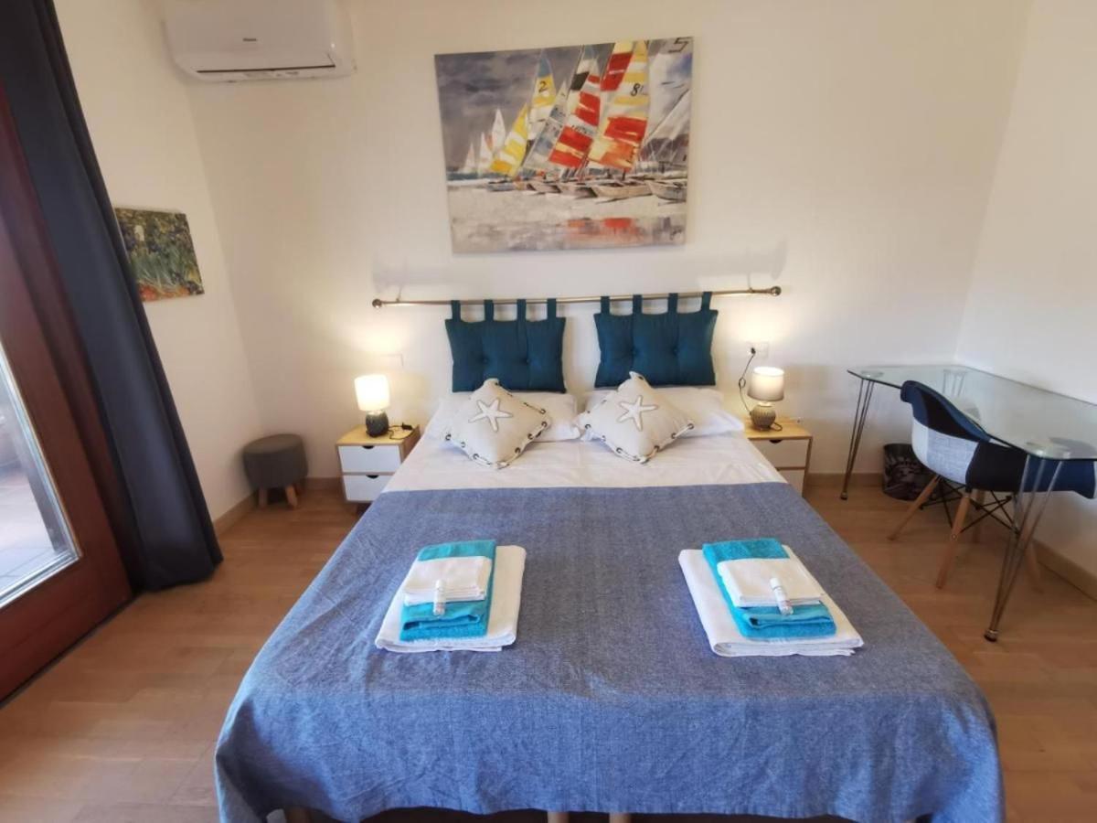 Comodo Appartamento Casa Razzoli Palau Exteriör bild