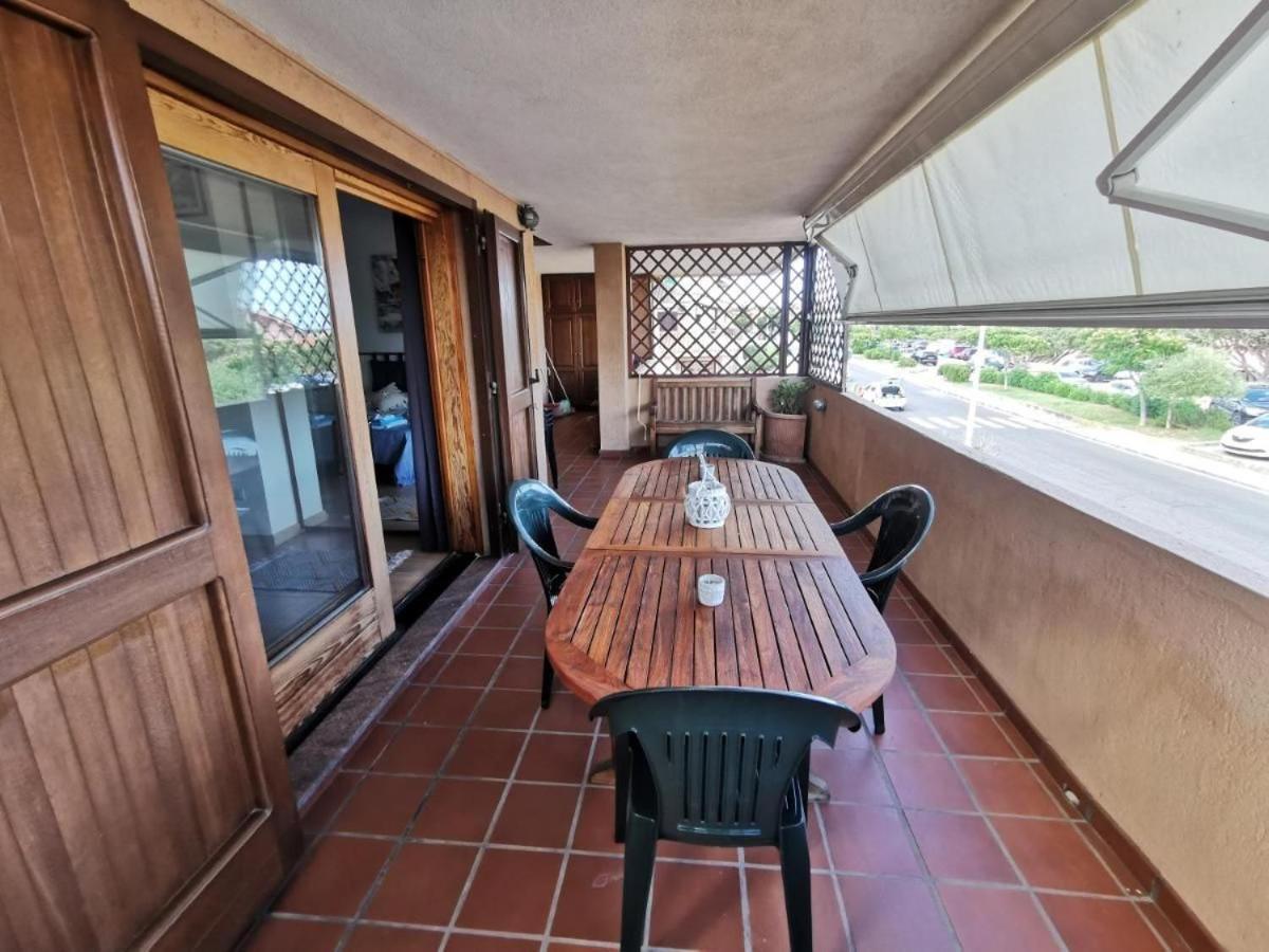 Comodo Appartamento Casa Razzoli Palau Exteriör bild